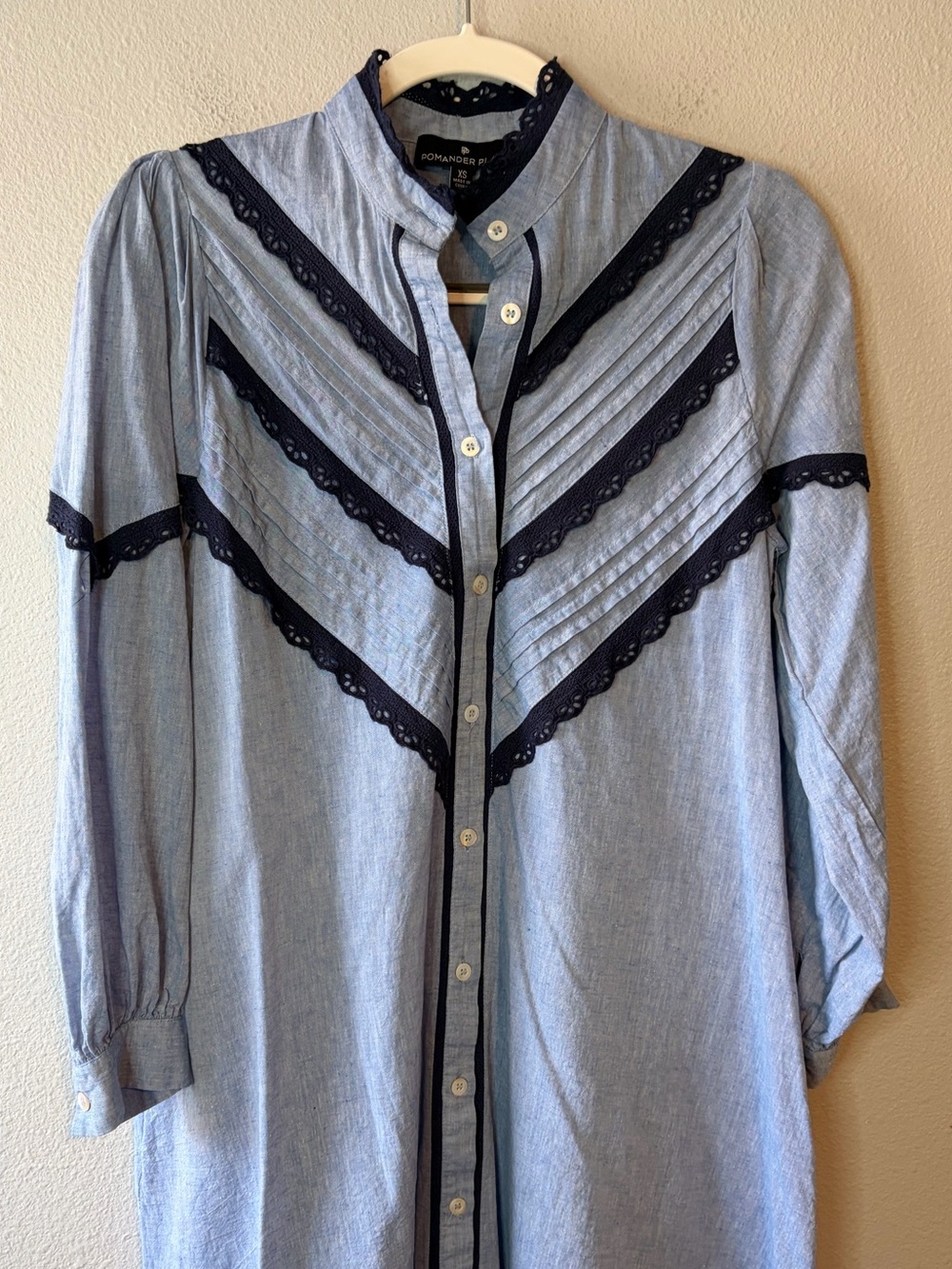 Pomander Place Tuckernuck Jolene Chambray Midi Dress Button Front Lace Linen - Picture 5 of 7